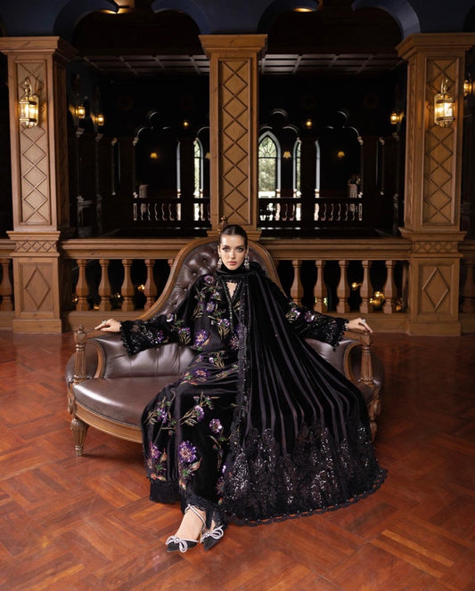 D6 Maria B Inspired Winter Luxe Velvet 3 Piece Suit 2025 – Premium Ready to Wear Velvet Dress with Lining | Sizes S–XXL