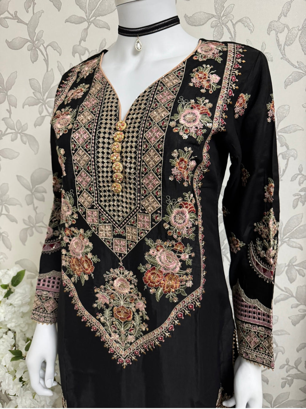 Black Embroidered Pakistani 3 Piece Suit – Luxury Eid Festive Wear