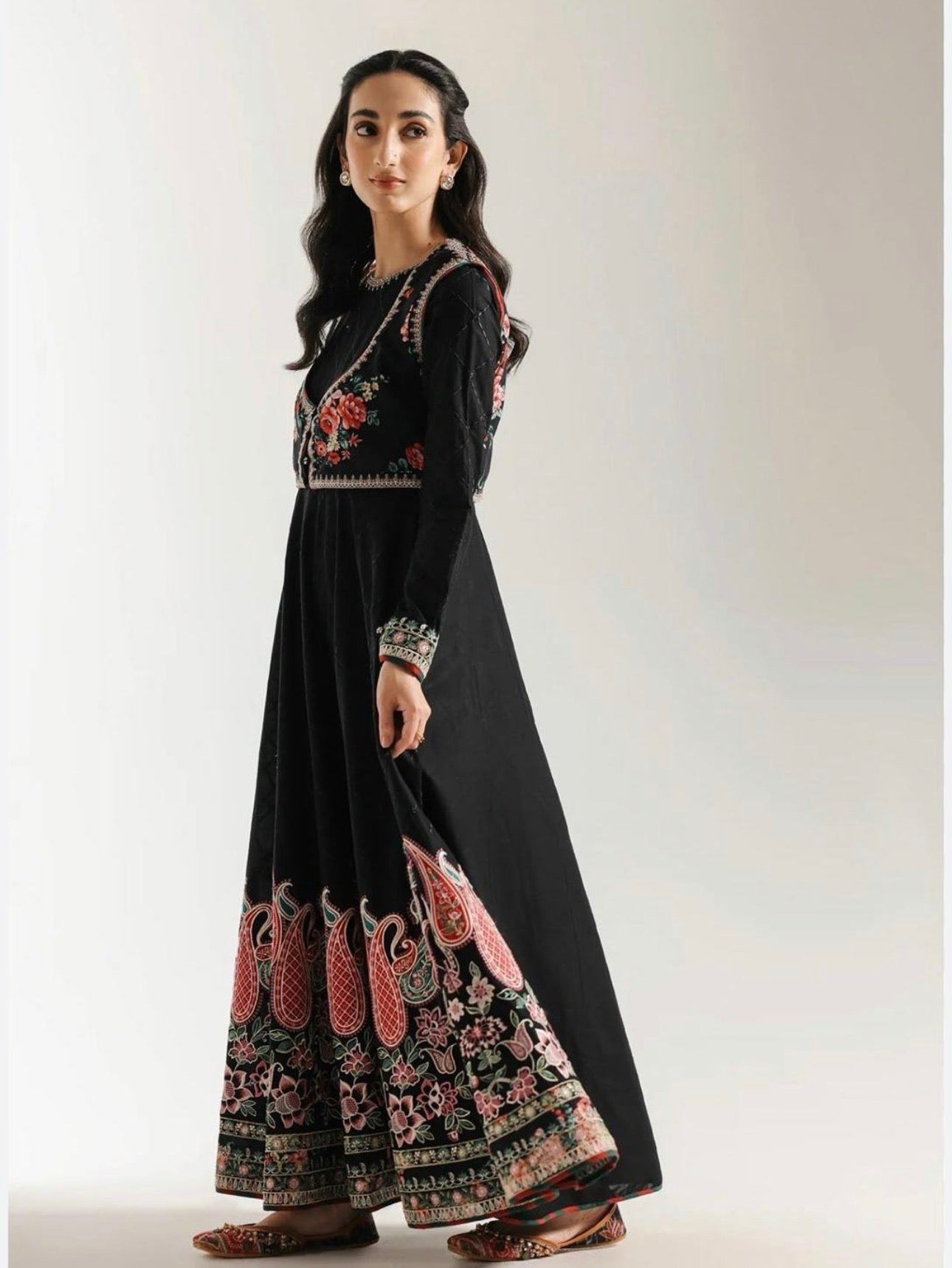 TUBA Luxury Embroidered Maxi Dress – 3 Piece Collection