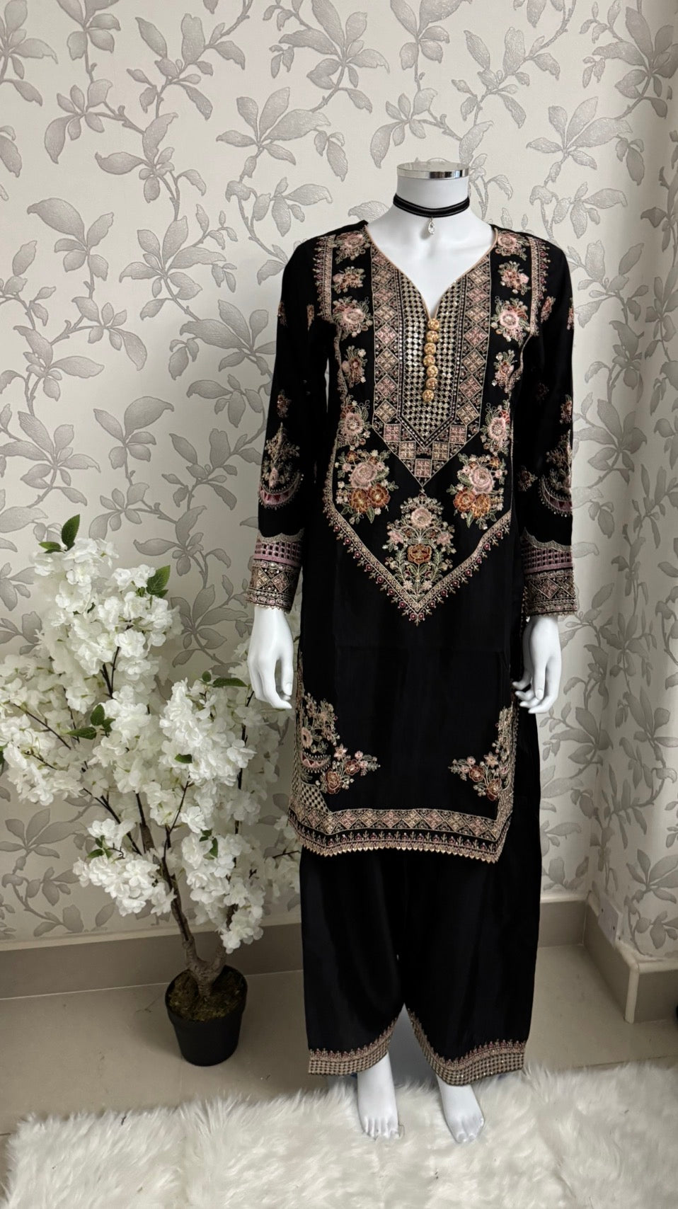 Black Embroidered Pakistani 3 Piece Suit – Luxury Eid Festive Wear