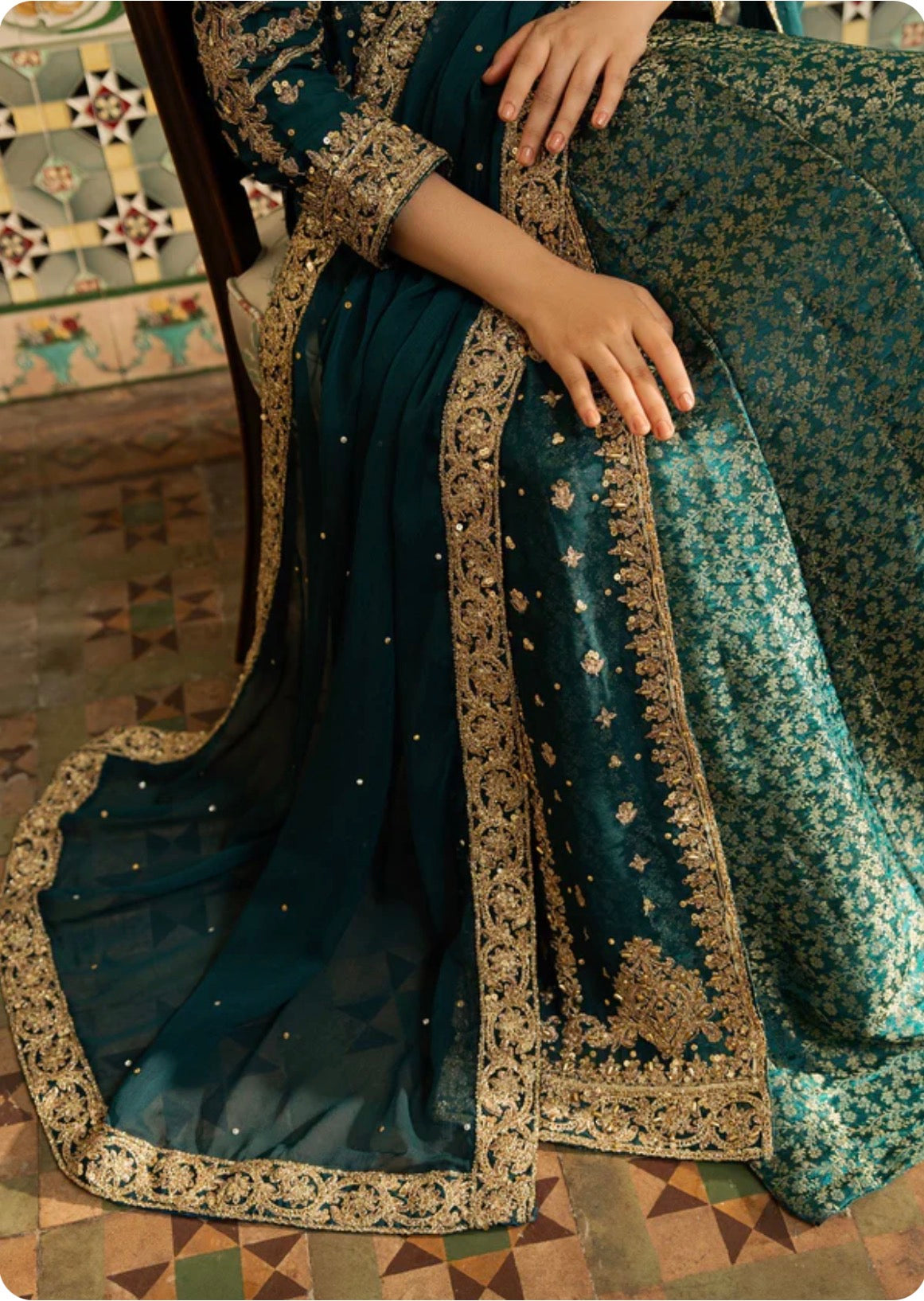 NAZLEEN Embroidered 3 piece Chiffon Suit| Pakistani Designer Wedding Dress