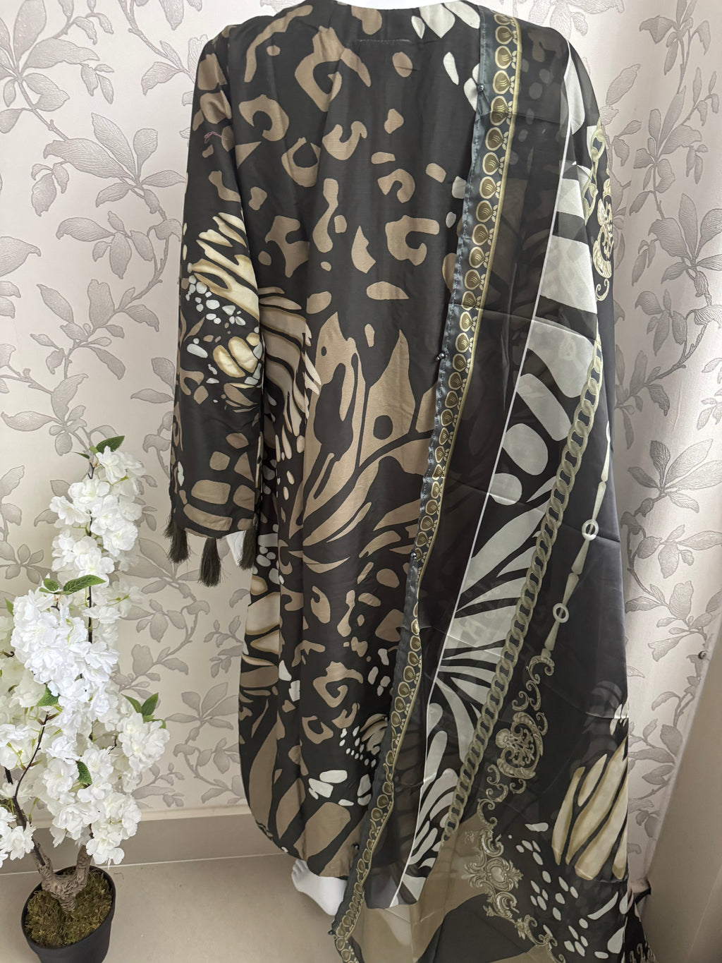 M Prints inspired Embroidered 3-Piece Suit | Pakistani Designer Dress