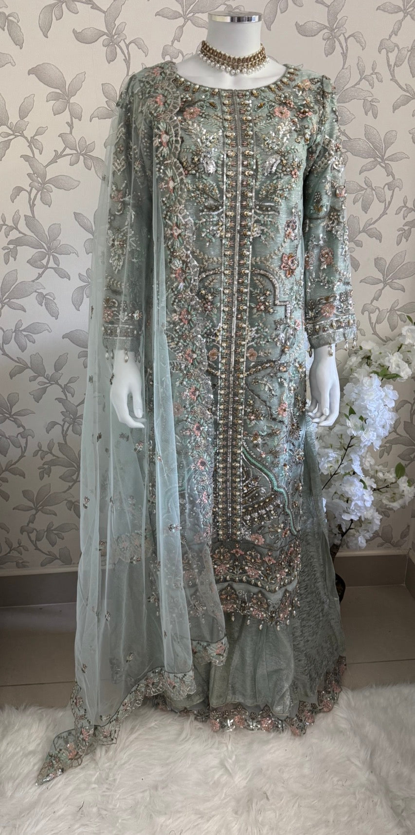 PEARLS Luxury Hand-Embellished Pakistani 3 pcs Suit