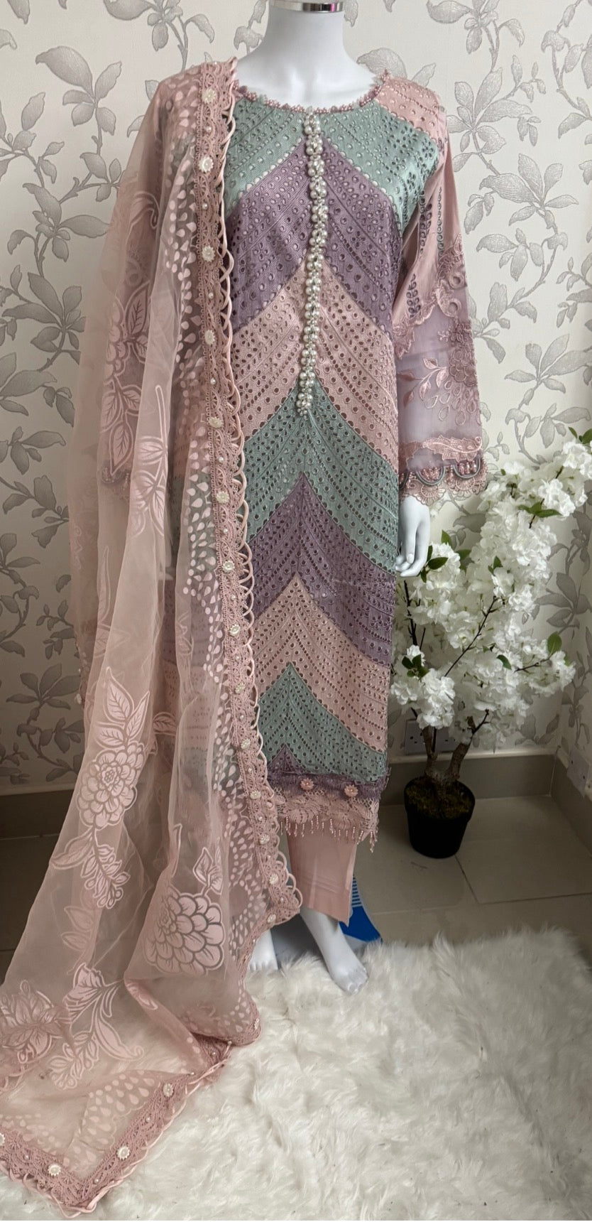 Pastel Bloom Luxury Lawn Suit – 3 Piece Collection