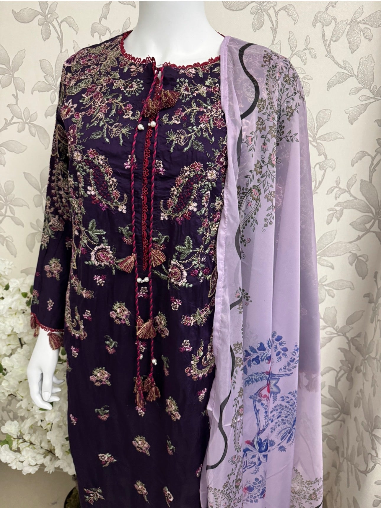 HUSN-E-EID Plum Purple Embroidered Luxury-3 Piece Suit