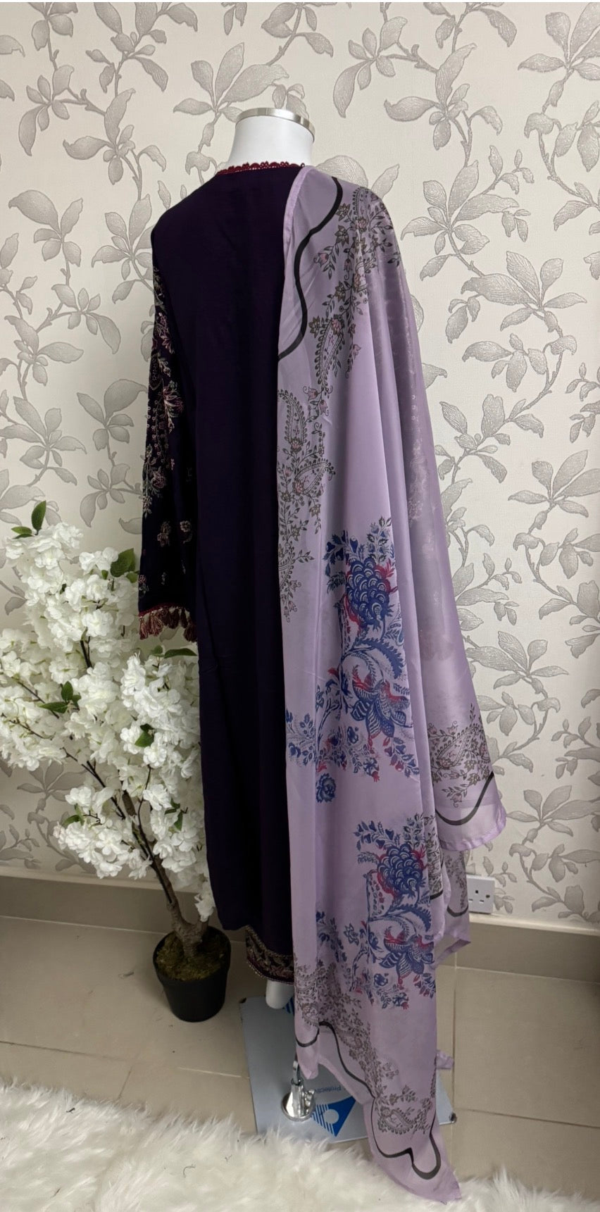 HUSN-E-EID Plum Purple Embroidered Luxury-3 Piece Suit