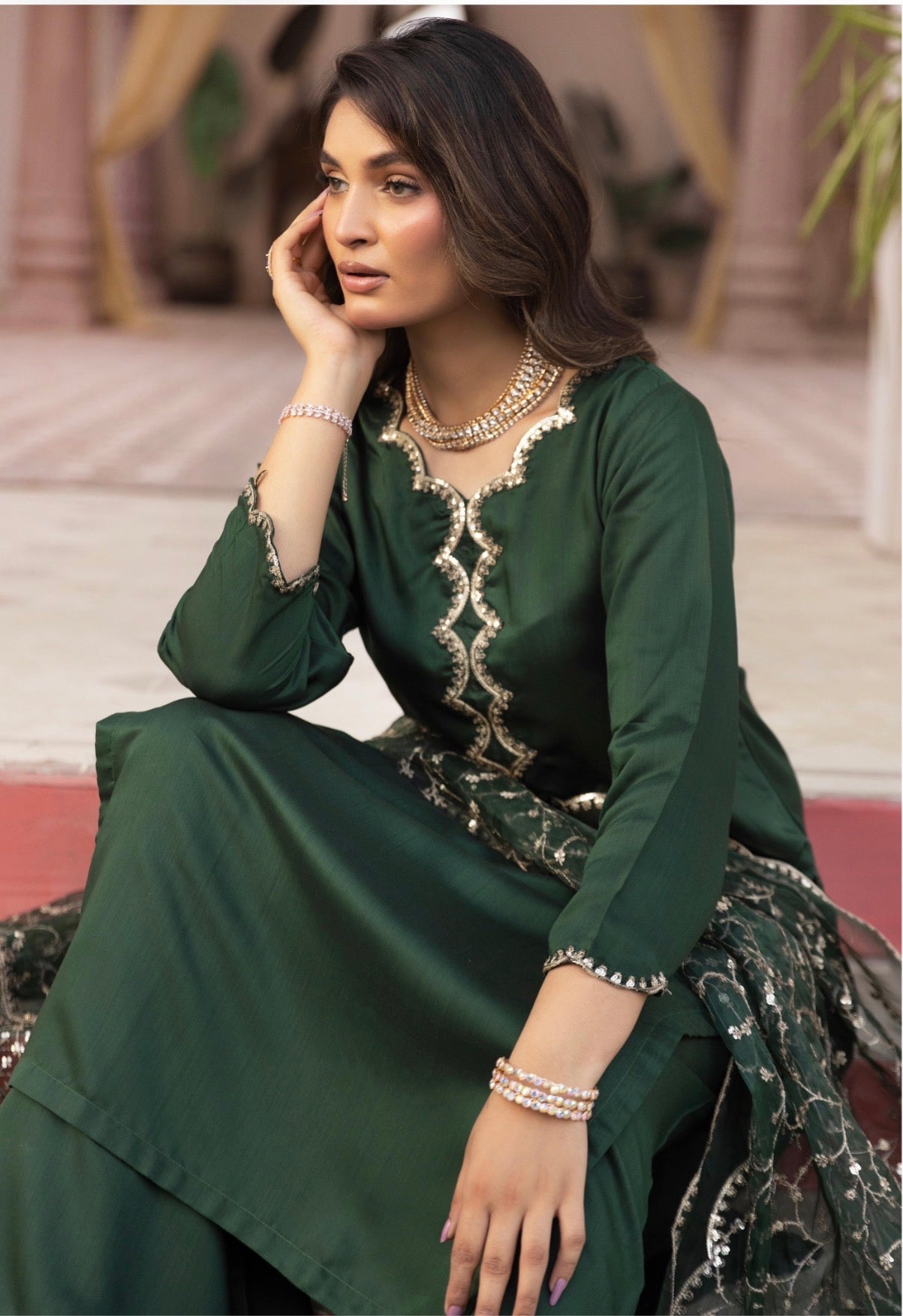 ALARA Luxury Embroidered Viscose with Soft Organza Dupatta-3 Piece suit