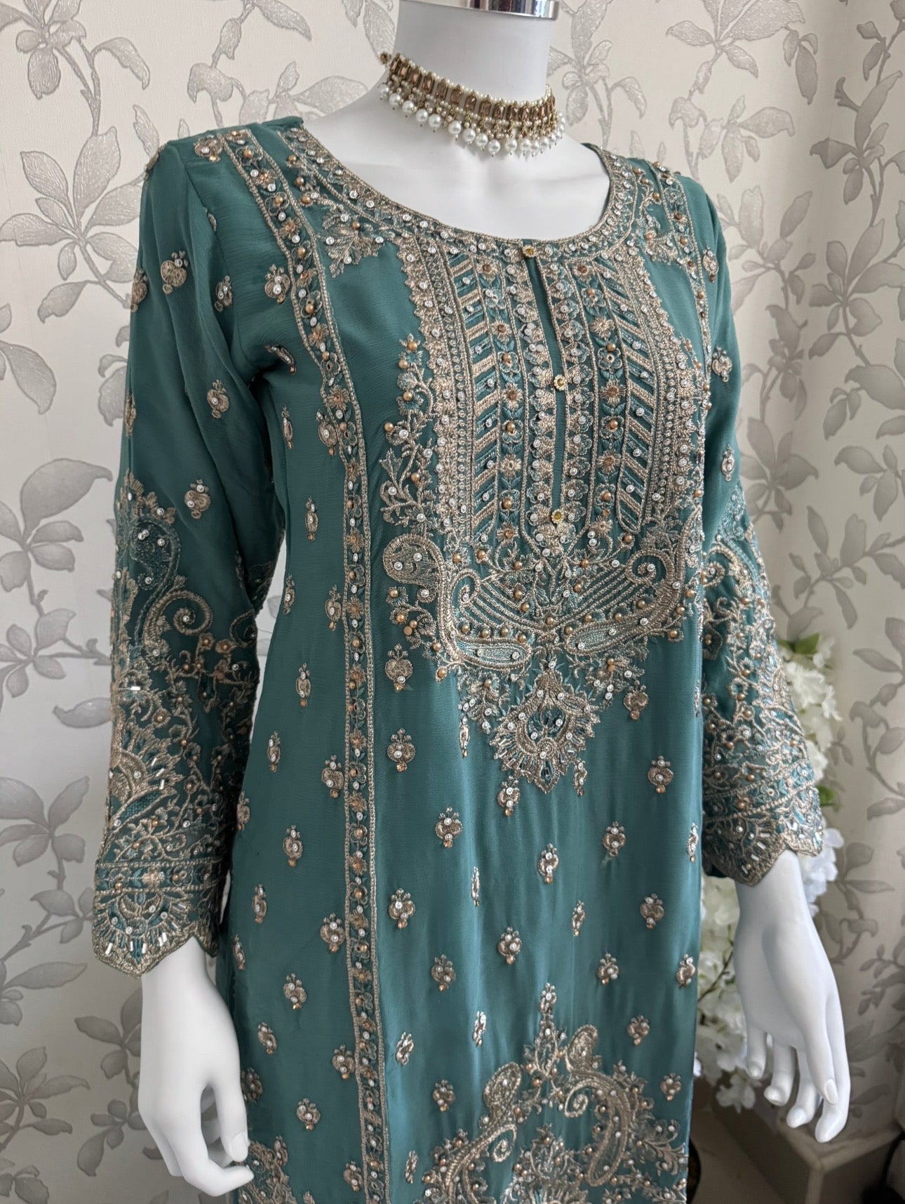 SAFFA Luxury Embroidered Chiffon Suit – 3 Piece Collection