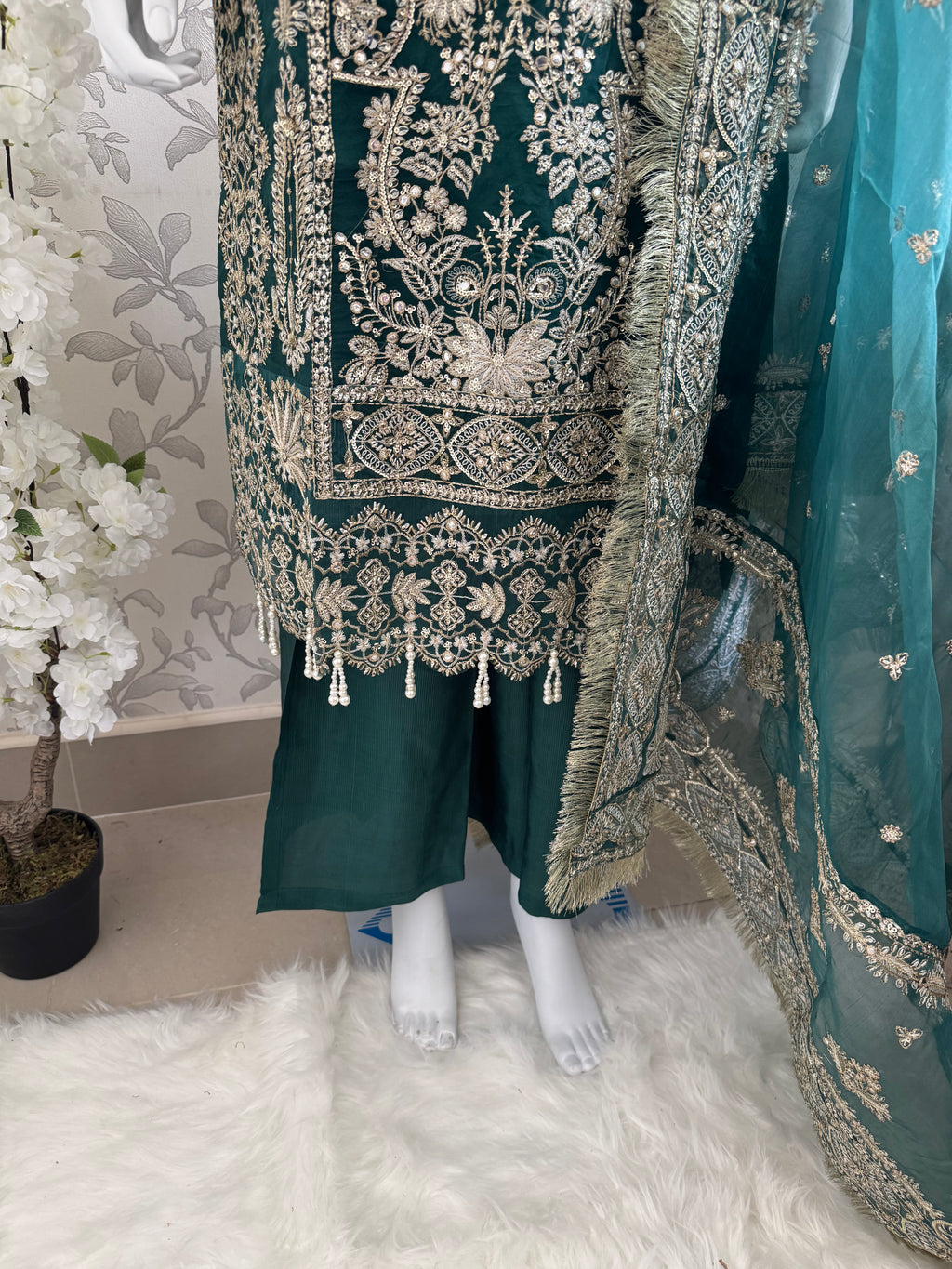 AFROZ Emerald Embroidered Organza Suit | Pakistani Wedding & Formal Dress