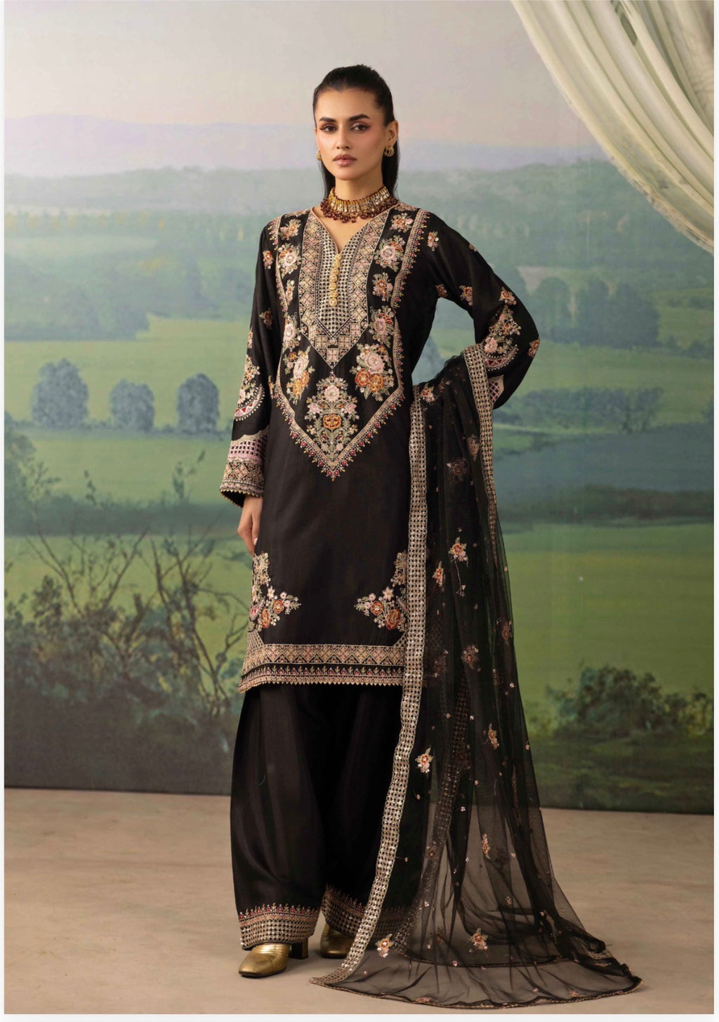 Black Embroidered Pakistani 3 Piece Suit – Luxury Eid Festive Wear