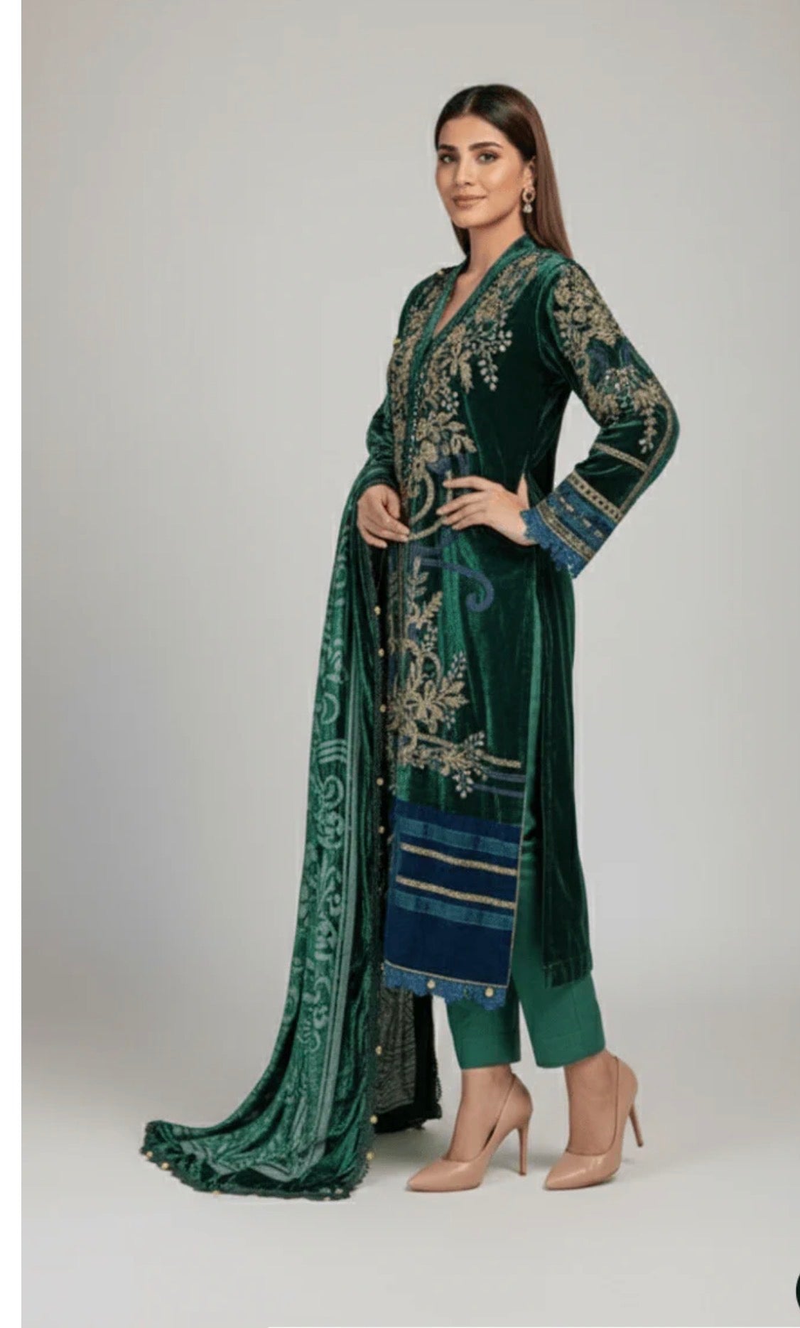 D2 ..Maria B (Inspired)-VELVET