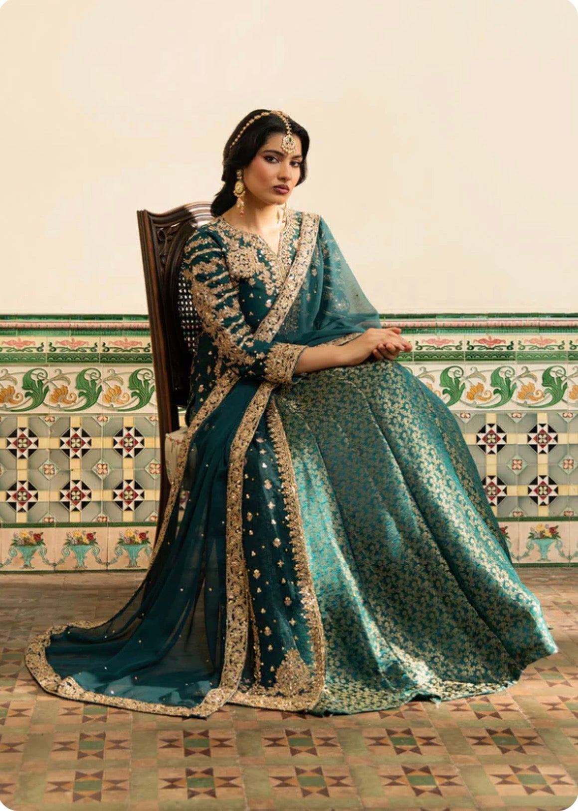 NAZLEEN Embroidered 3 piece Chiffon Suit| Pakistani Designer Wedding Dress