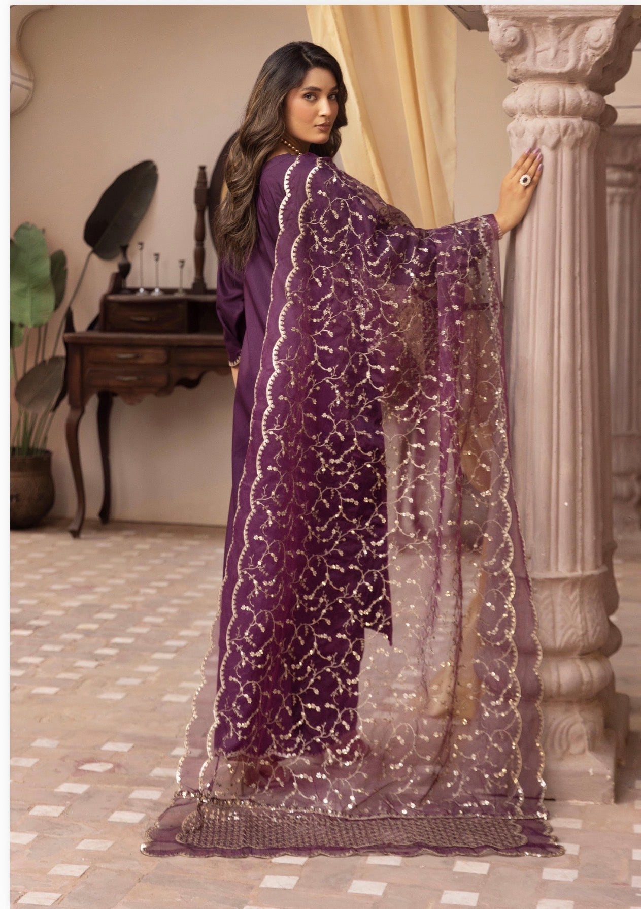 ALARA Luxury Embroidered Viscose with Soft Organza Dupatta-3 Piece suit