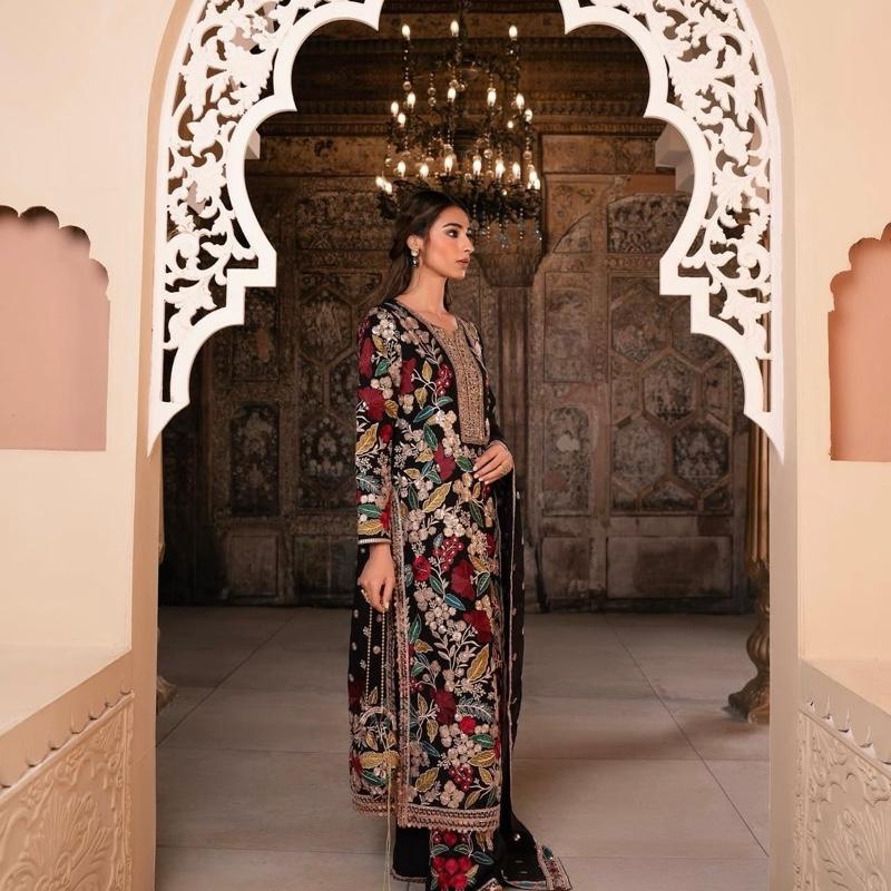 MAHNAAZ…Luxury Embroidered chiffon suit