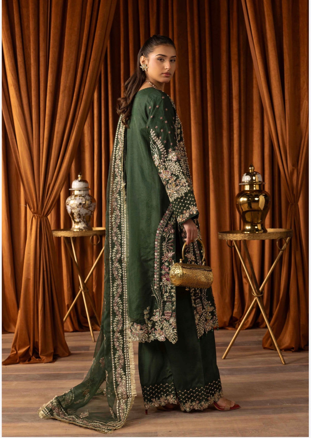 SANGEET Embroidered 3 piece Wedding Suit | Pakistani Mehndi, Mayon & Wedding Wear