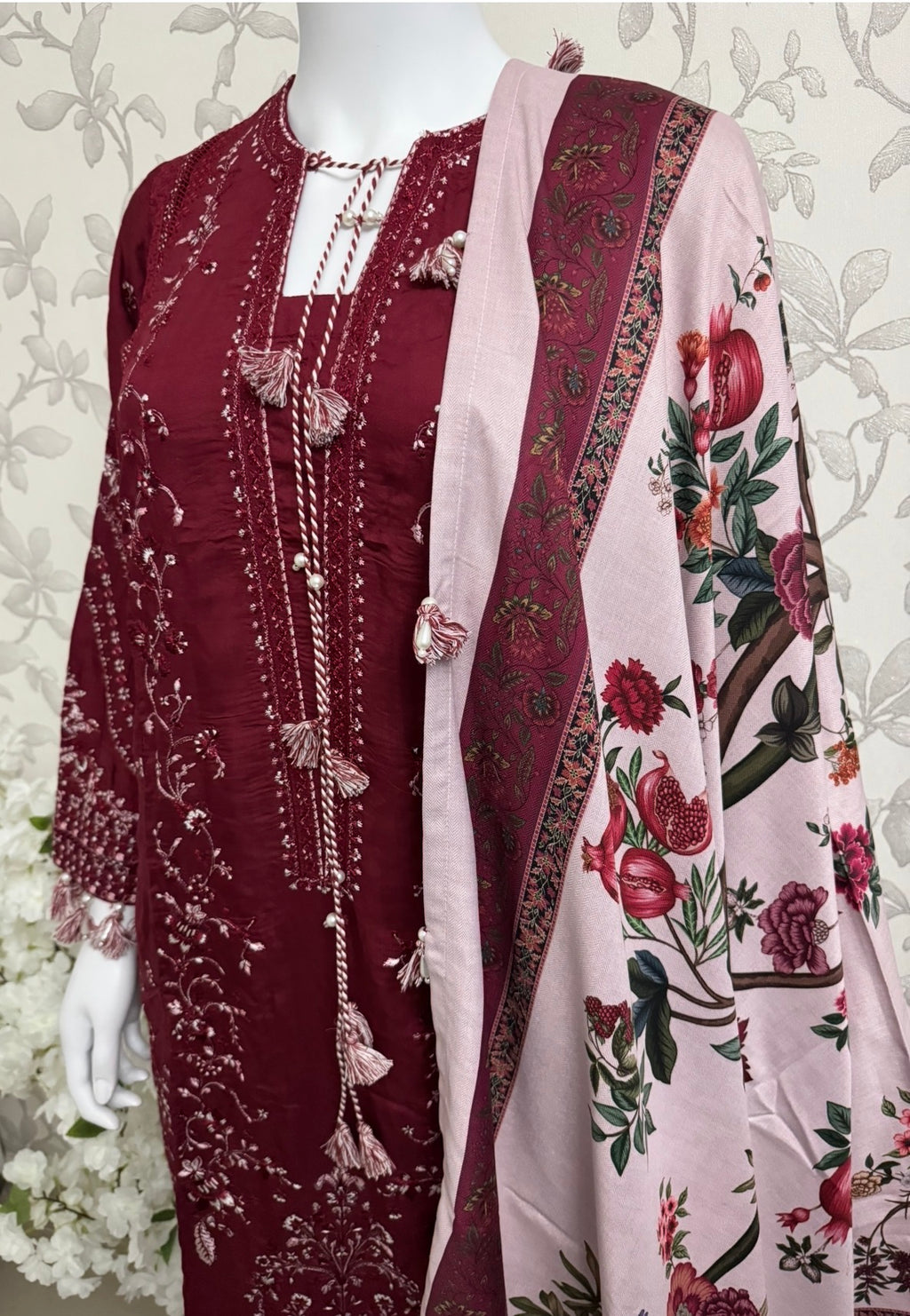 HUSN-E-EID Maroon Embroidered Pakistani 3 piece suit
