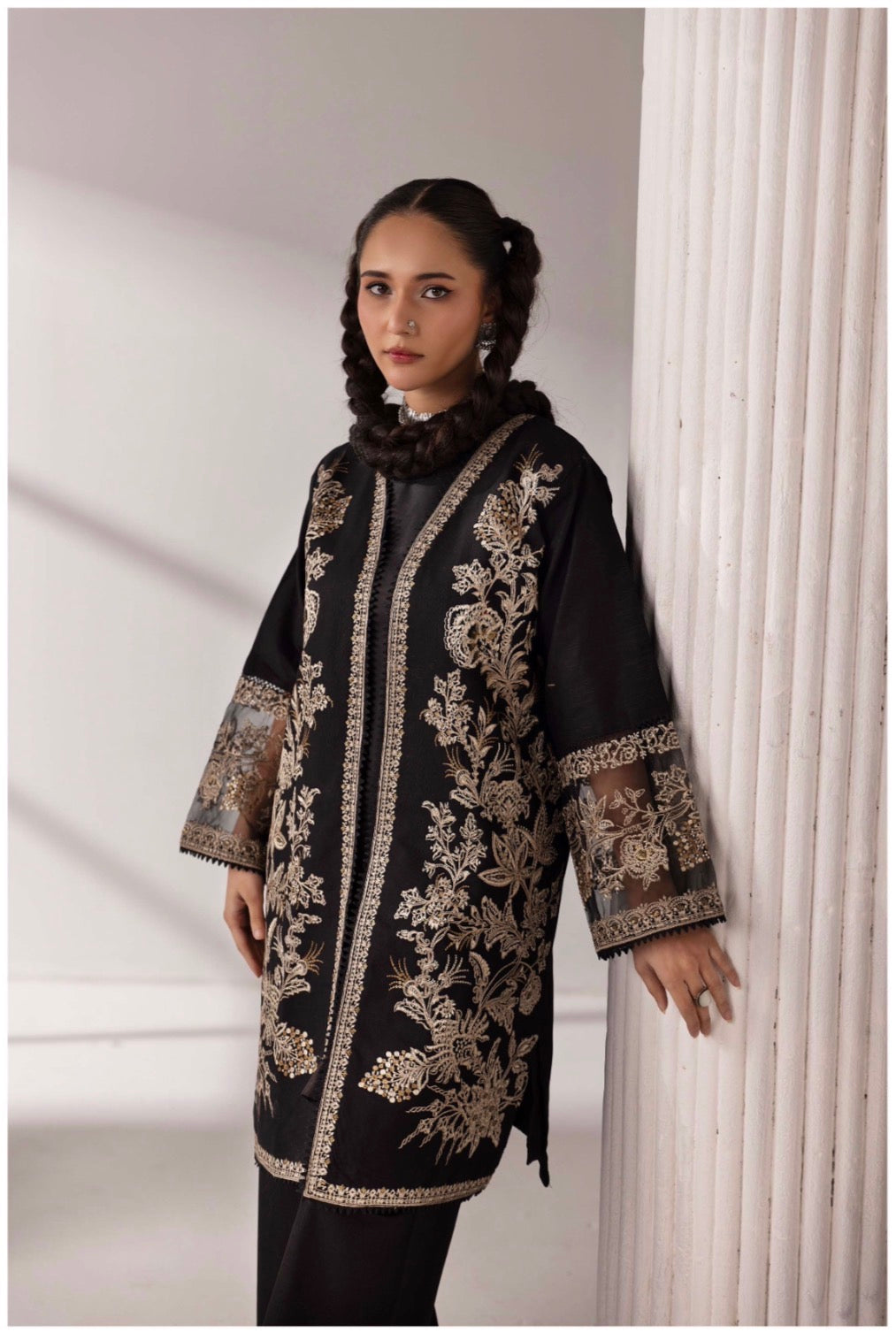 Khaddar Lux Premium Embroidered Suit – 4 Piece Collection