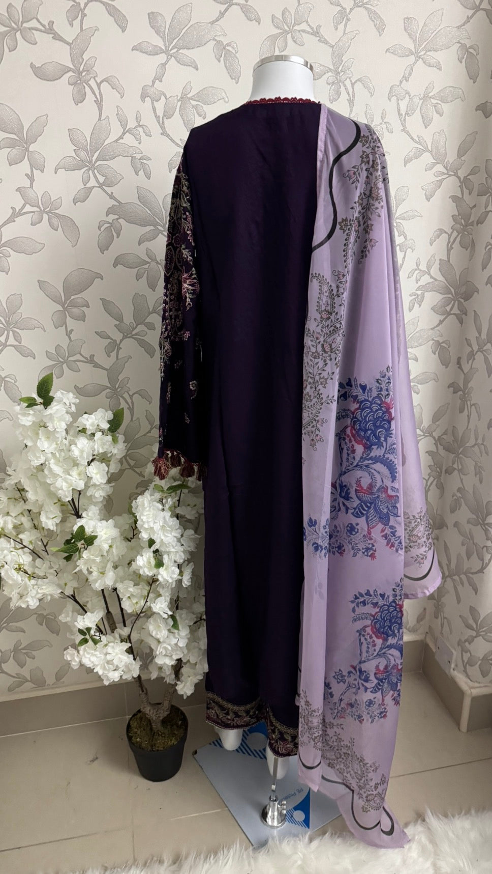 HUSN-E-EID Plum Purple Embroidered Luxury-3 Piece Suit