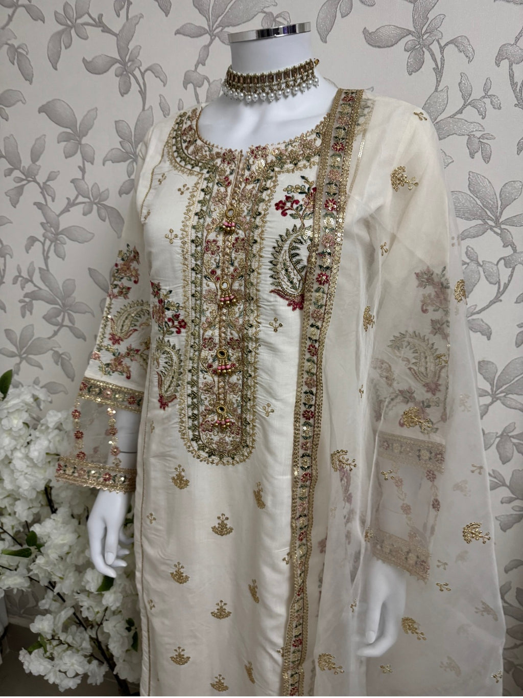Ivory Cream Embroidered Pakistani 3 Piece Suit – Luxury Eid Festive Wear