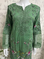Emerald Green Embroidered Lawn Suit – Luxury Pakistani 3 Piece Set with Net Dupatta