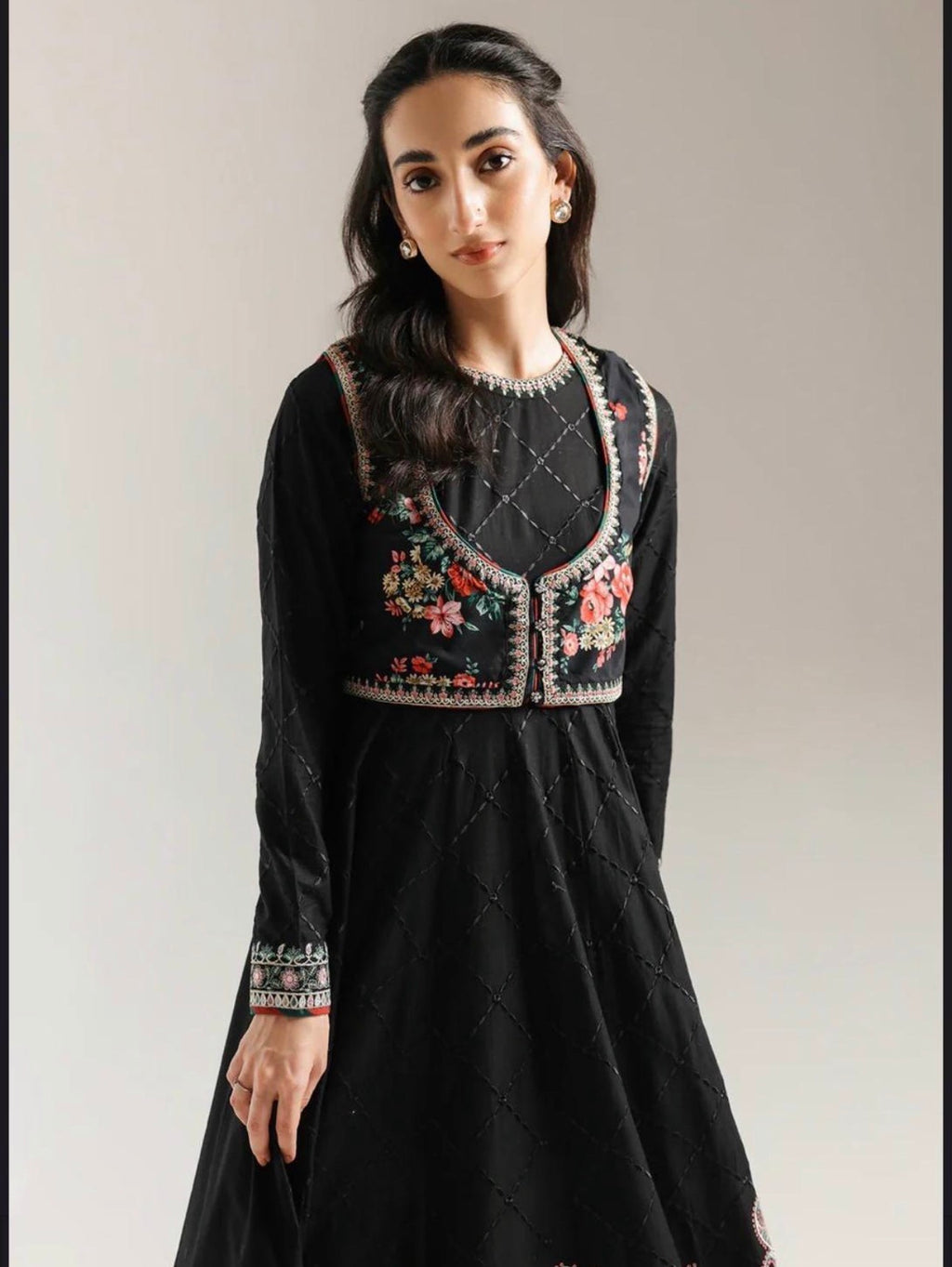 TUBA Luxury Embroidered Maxi Dress – 3 Piece Collection