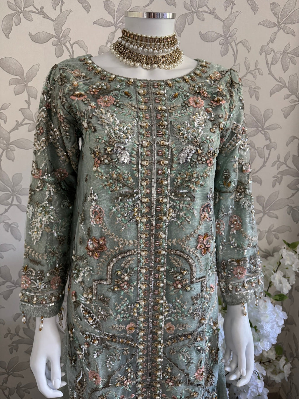 PEARLS Luxury Hand-Embellished Pakistani 3 pcs Suit