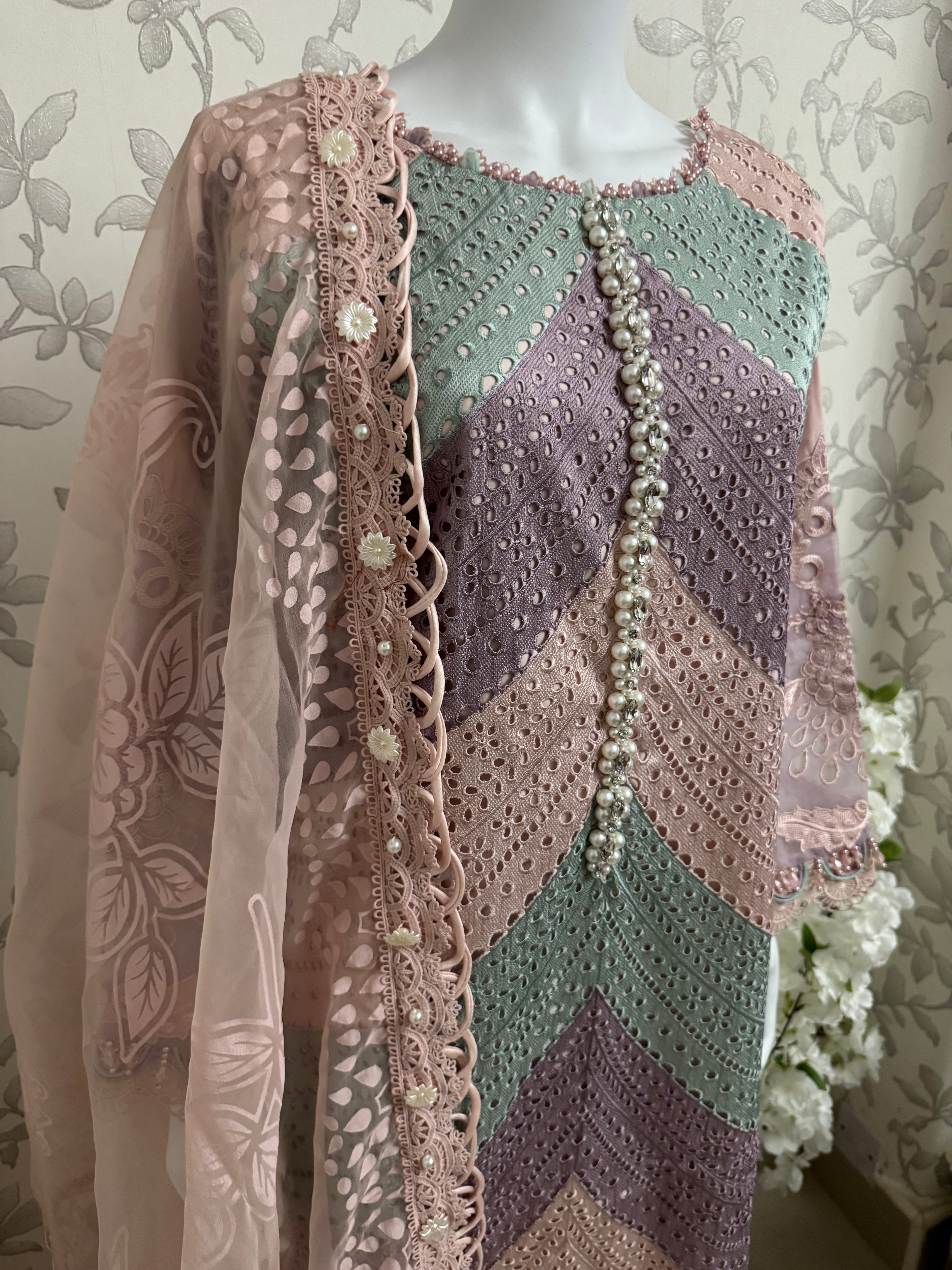 Pastel Bloom Luxury Lawn Suit – 3 Piece Collection