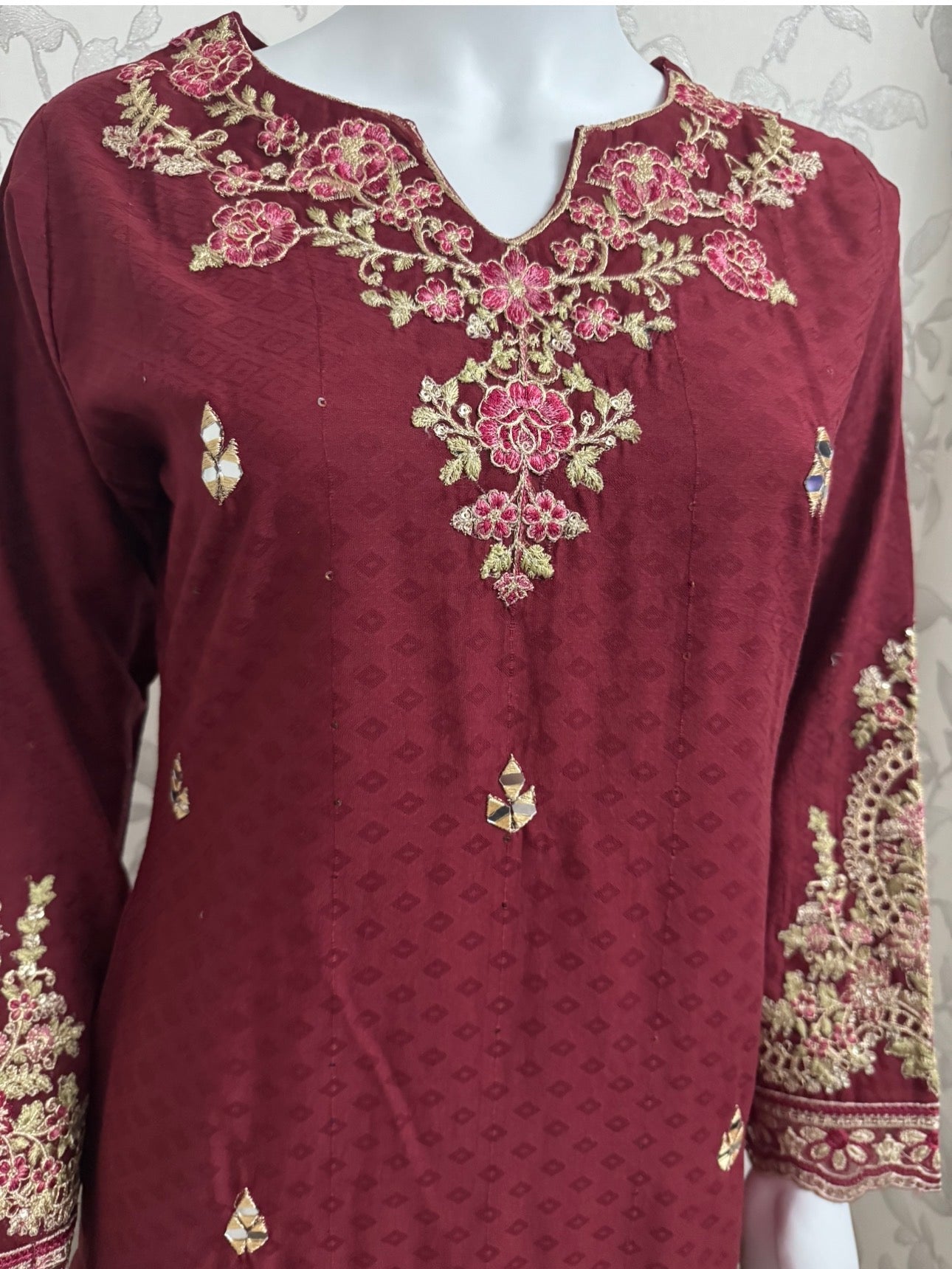 Maroon Embroidered Gharara Suit with organza Dupatta – Luxury Pakistani 3 Piece Set