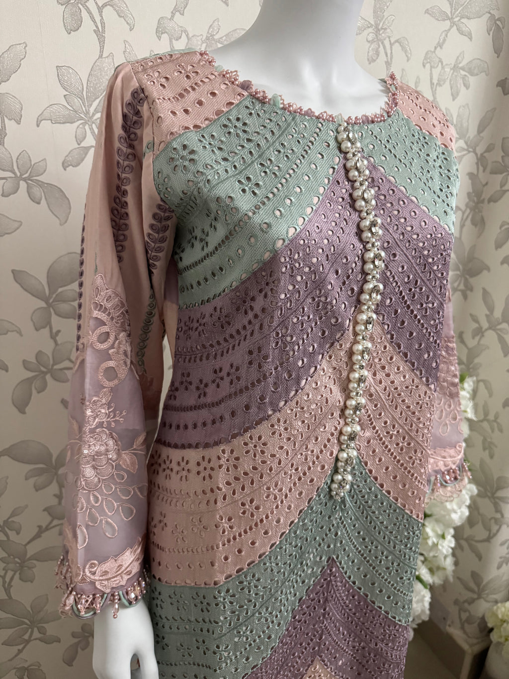 Pastel Bloom Luxury Lawn Suit – 3 Piece Collection