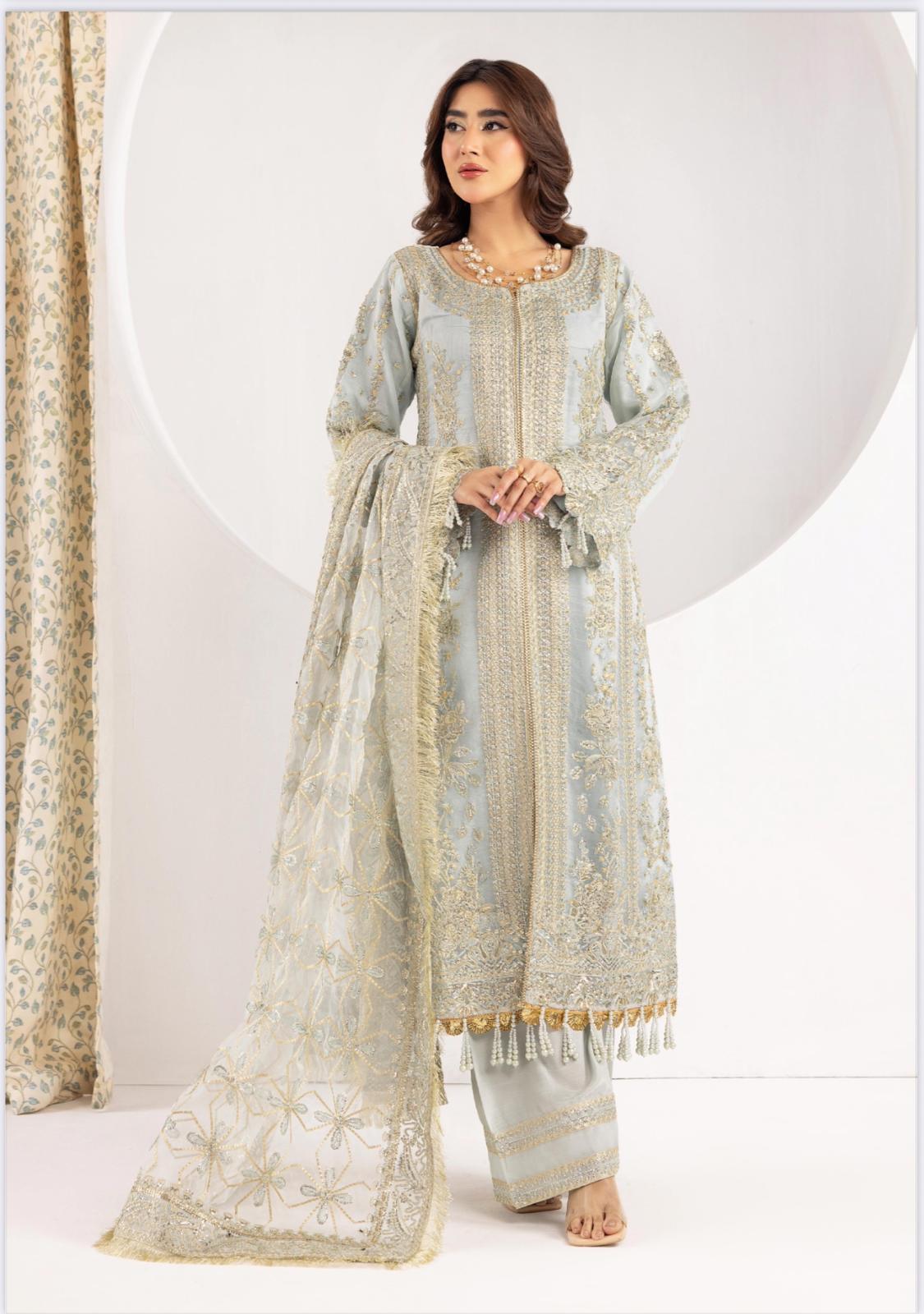 NUREH……heavy embroidered soft organza suit