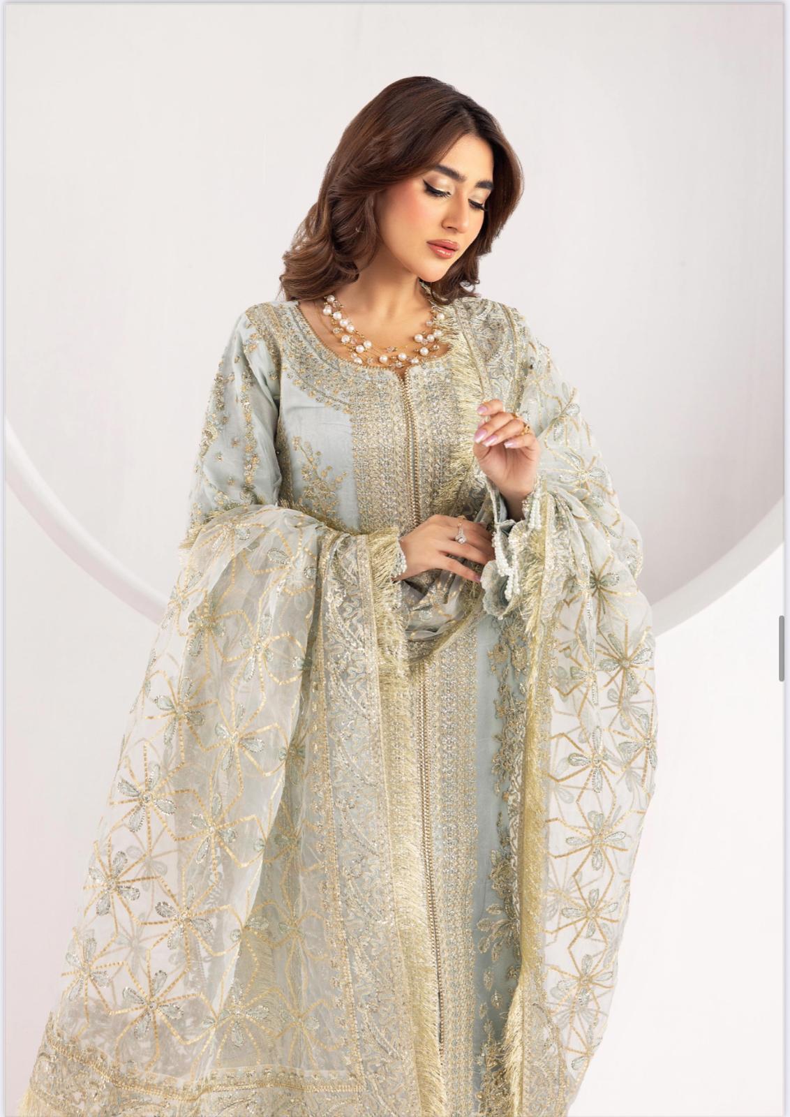 Nureh By Simran’s – 3 Piece Organza Heavy Embroidered Wedding Collection | Sizes S–XL