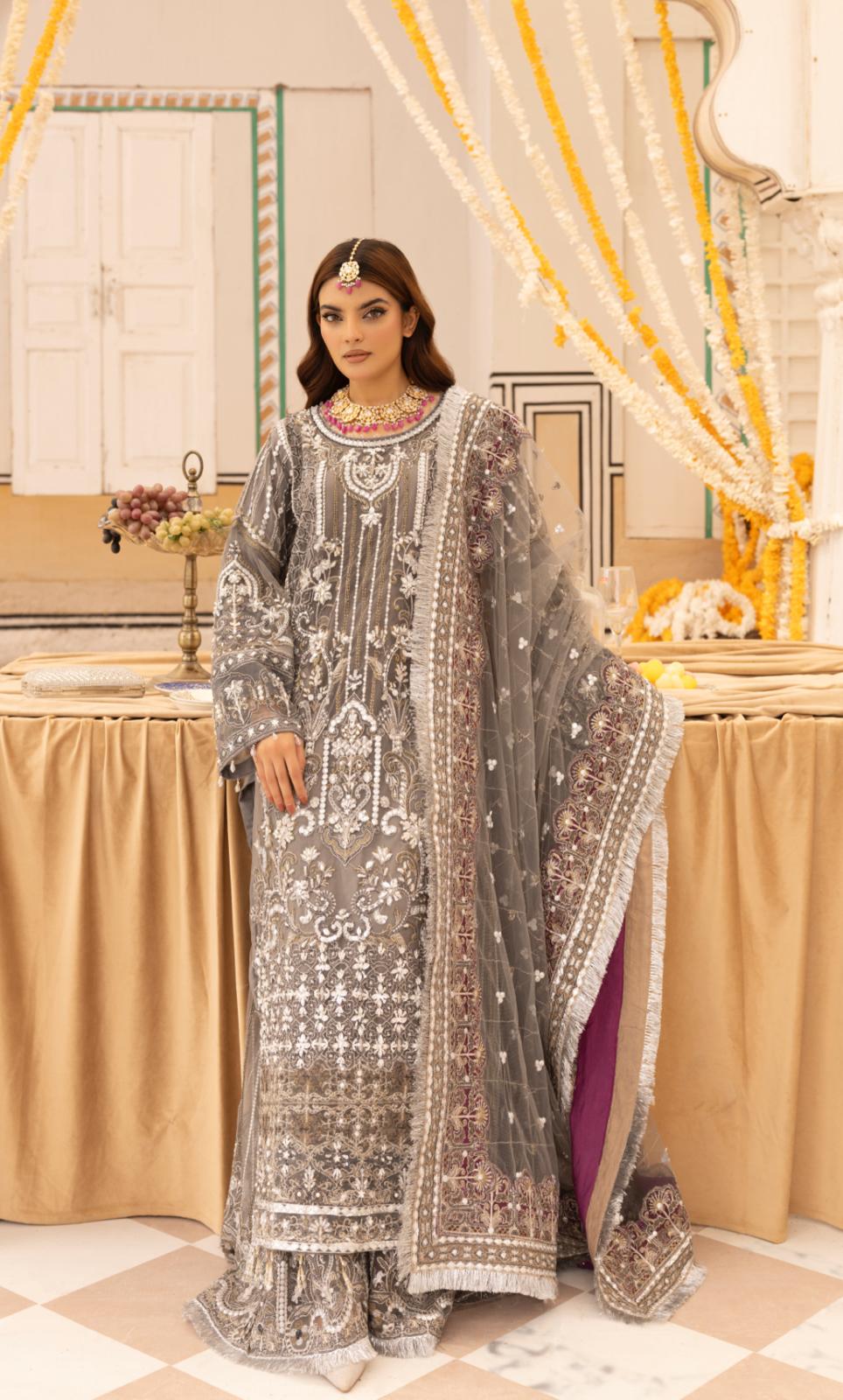 Imrozia By Simran's - بھاری کڑھائی والے 3 ٹکڑوں کا ویڈنگ کلیکشن | نیٹ فیبرک | سائز S–XL