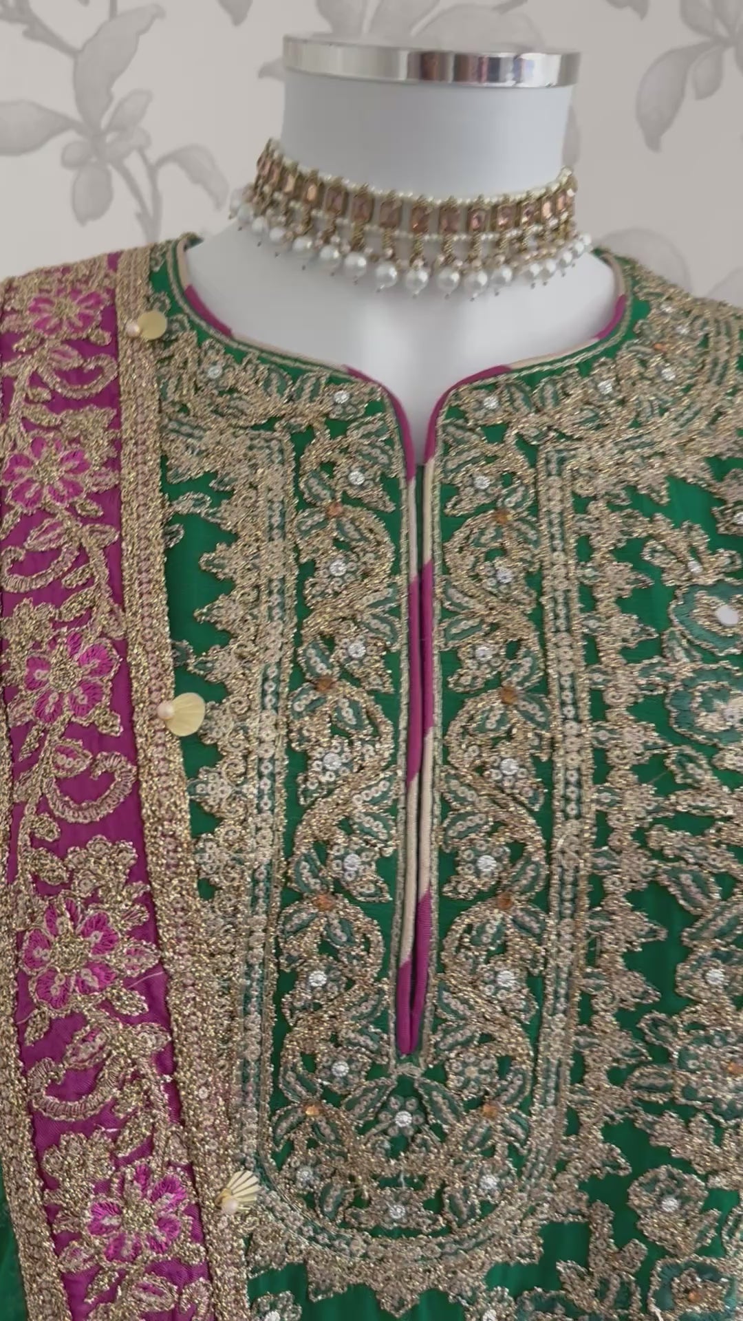 ALANI Emerald Green Luxury Embroidered-3 piece suit
