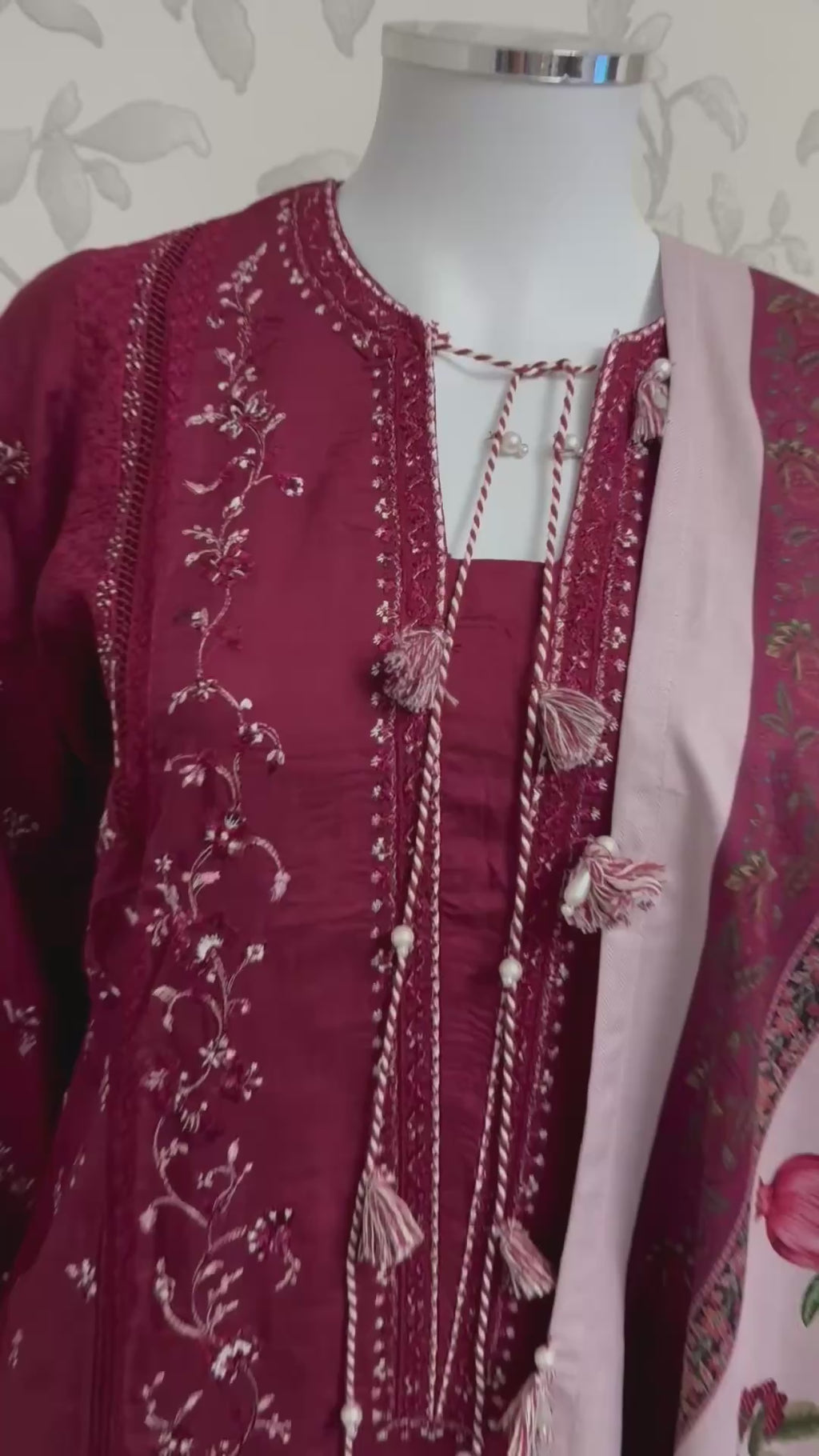HUSN-E-EID Maroon Embroidered Pakistani 3 piece suit