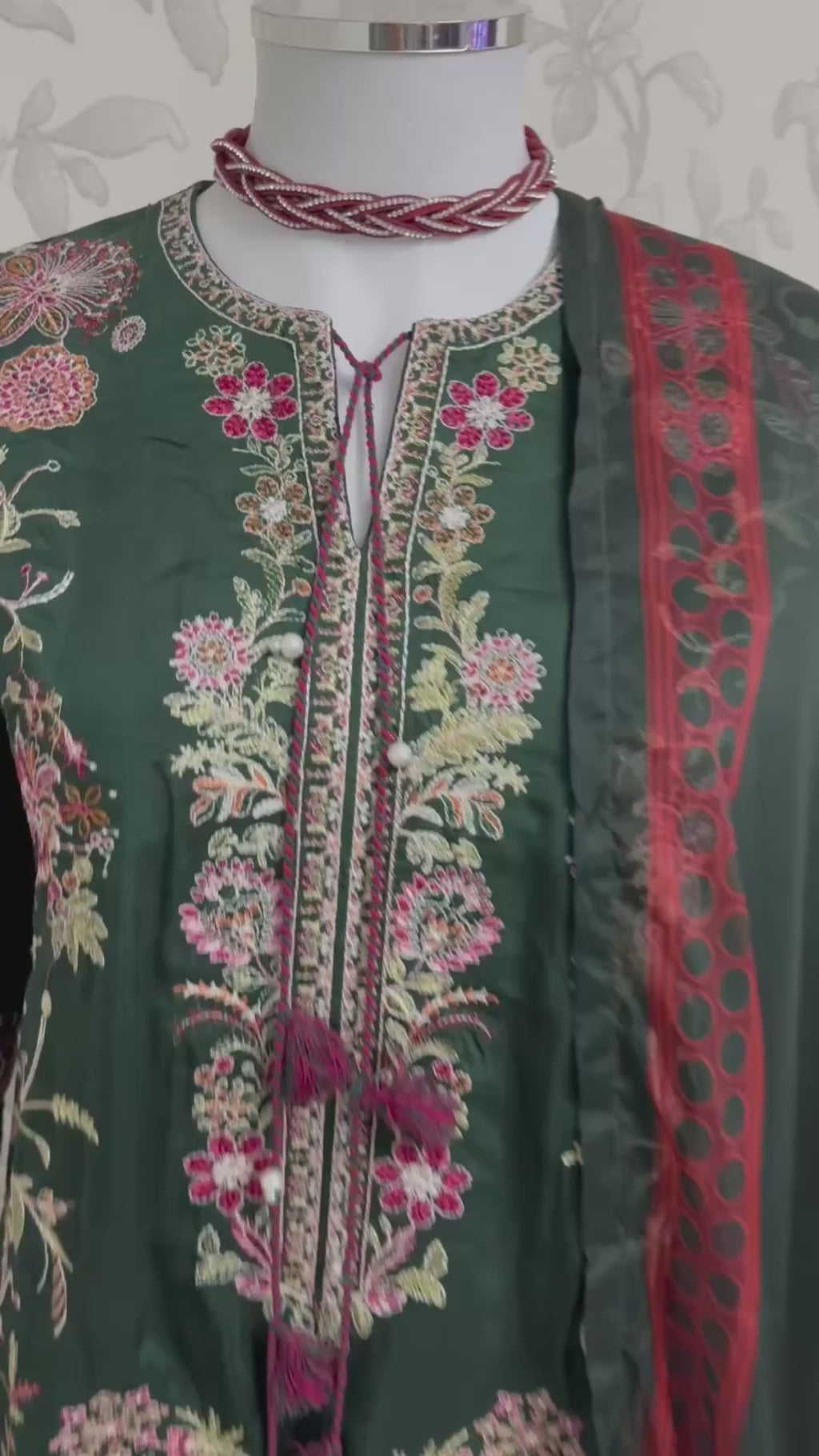 HUSN-E-EID Emerald green Embroidered -3 pieces Suit